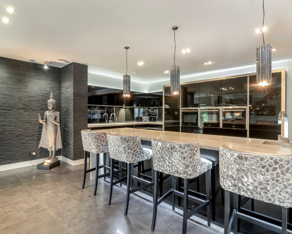 Living Dining Kitchen   B