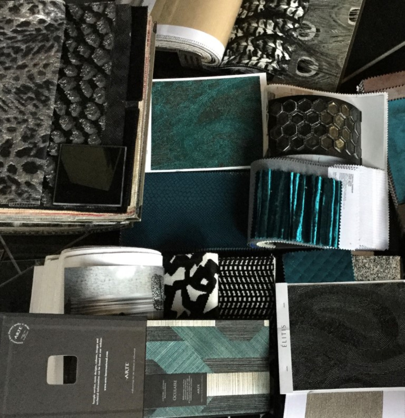 Services - Designer Fabrics and Wall Coverings