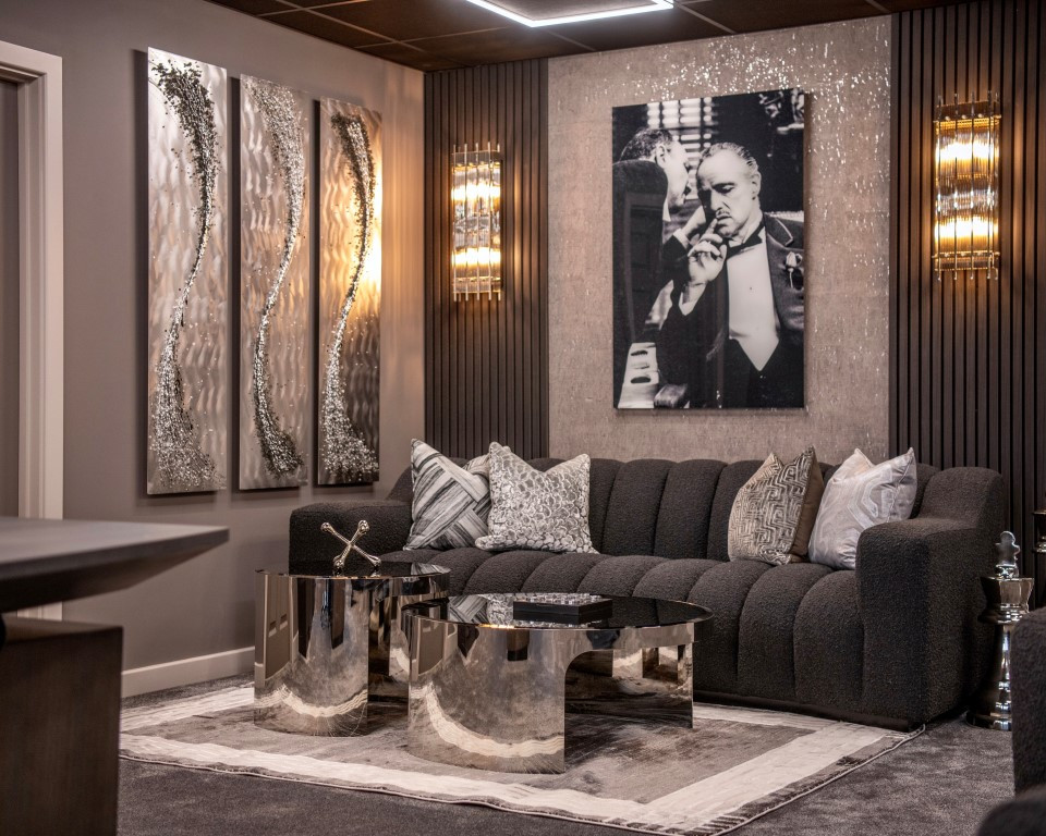 Luxury Office Suite by Caroline Gardner Design